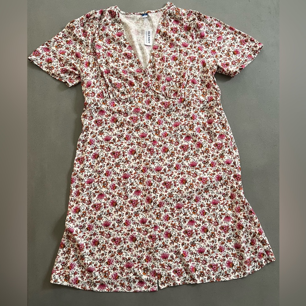 OLD NAVY Button Down Crepe Mini, Cream Ditsy Floral, XL Tall, NWT